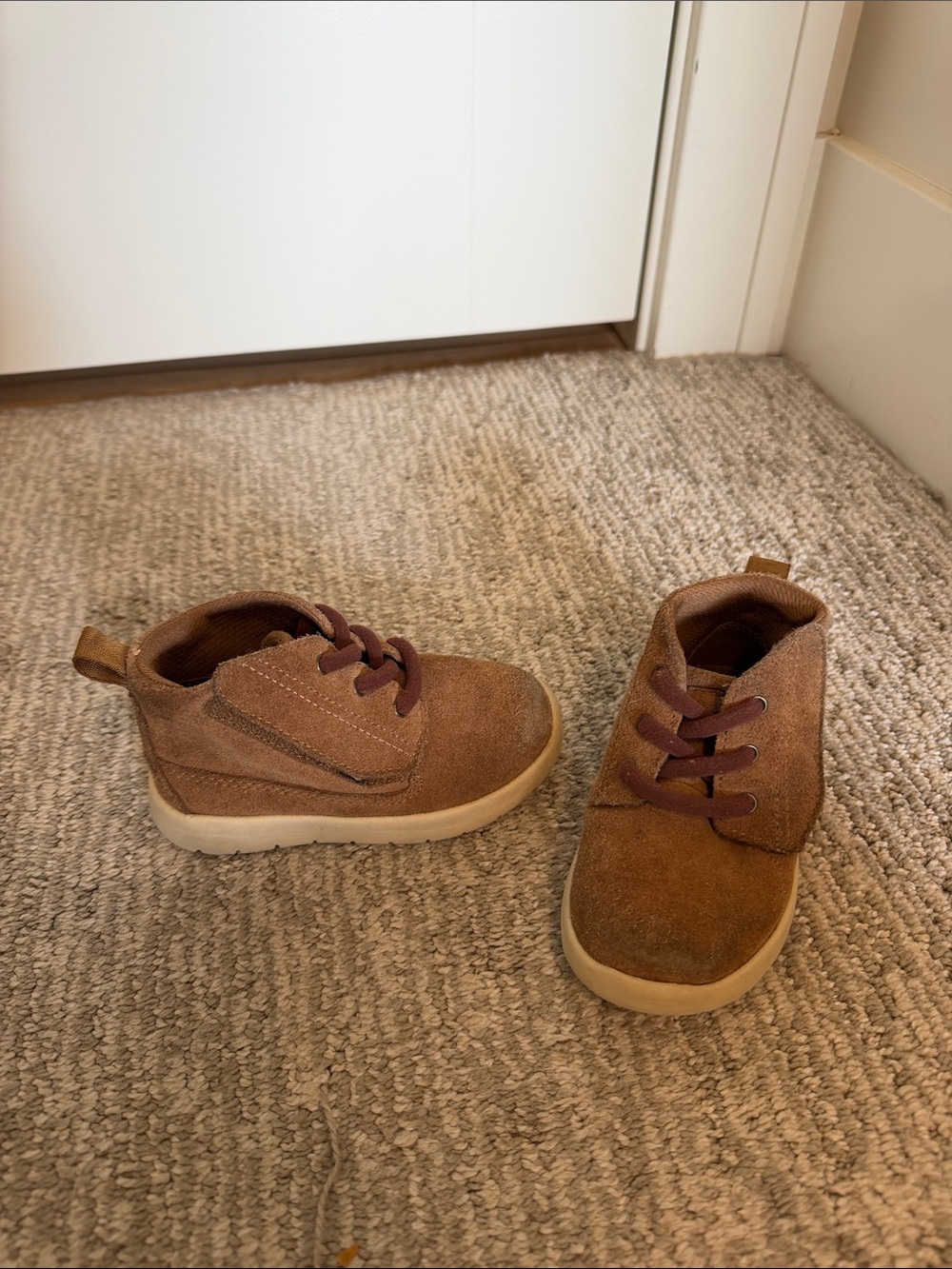 UGG Brown Suede Kids Lace-Up Boots